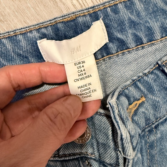 H&M Light Blue wide denim jeans - Picture 3 of 8